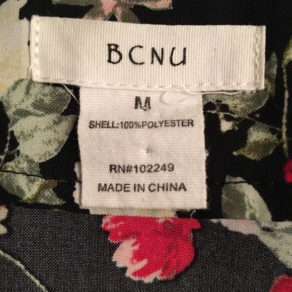 CLOSING SALE BCNU Cropped Floral Blazer - Picture 3 of 3